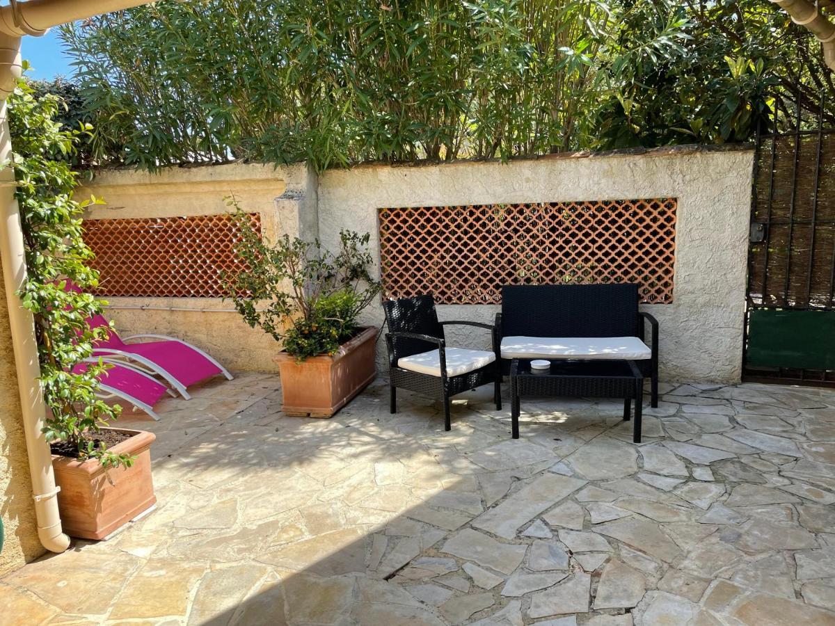 Maisonnette Au Calme Et Proche Mer Mandelieu Kültér fotó